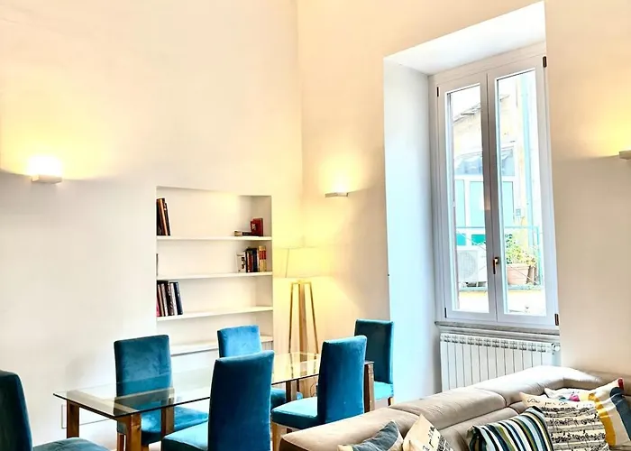 Luxury In By Spanish Steps Apartment Rom